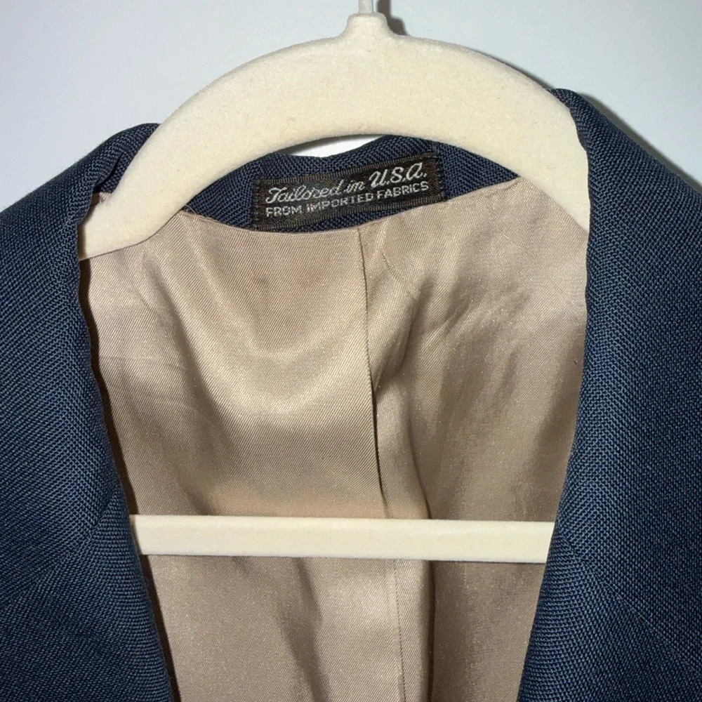 Savile Row Men's Navy Blue Blazer with Gold Buttons size 40L - Picture 13 of 16